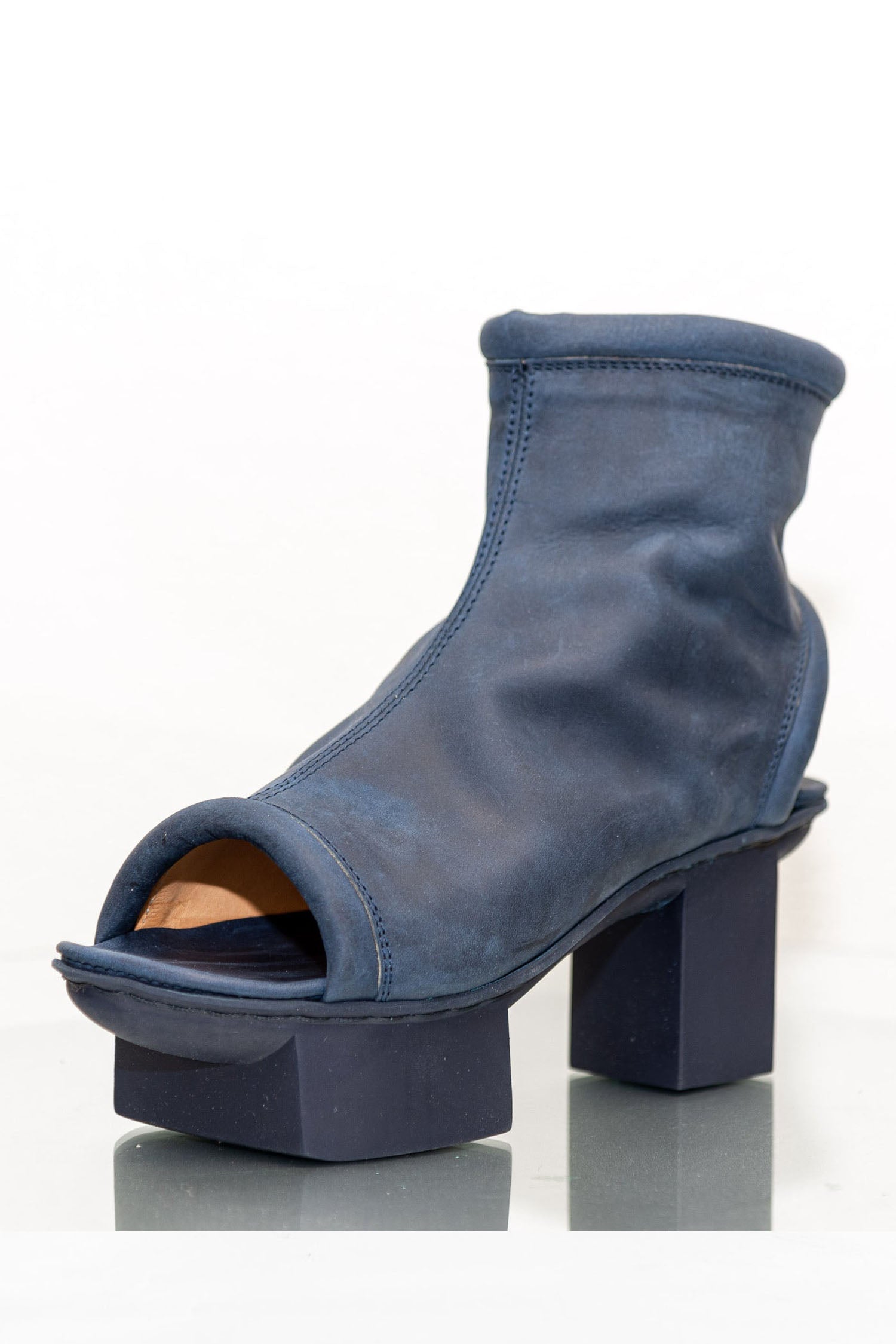 Trippen Metro Navy Sandal, utopiatulsa.com