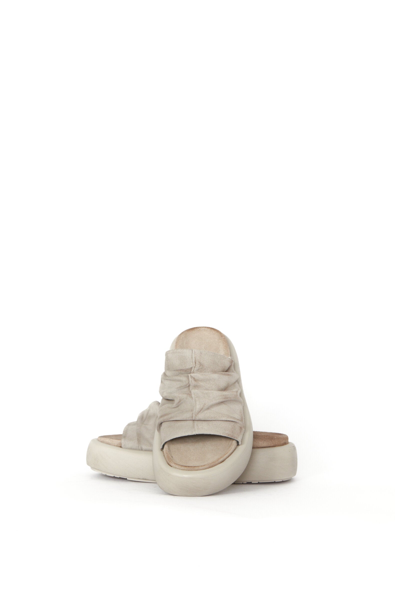 Wrinkled sandal from Sort Aarhus, Lysegrå Ruskind, utopiatulsa.com